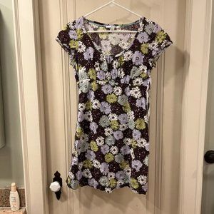 Boden Scoop Neck Beach Dress 4P in Rosemary Chrysanthemum, breezy summer floral